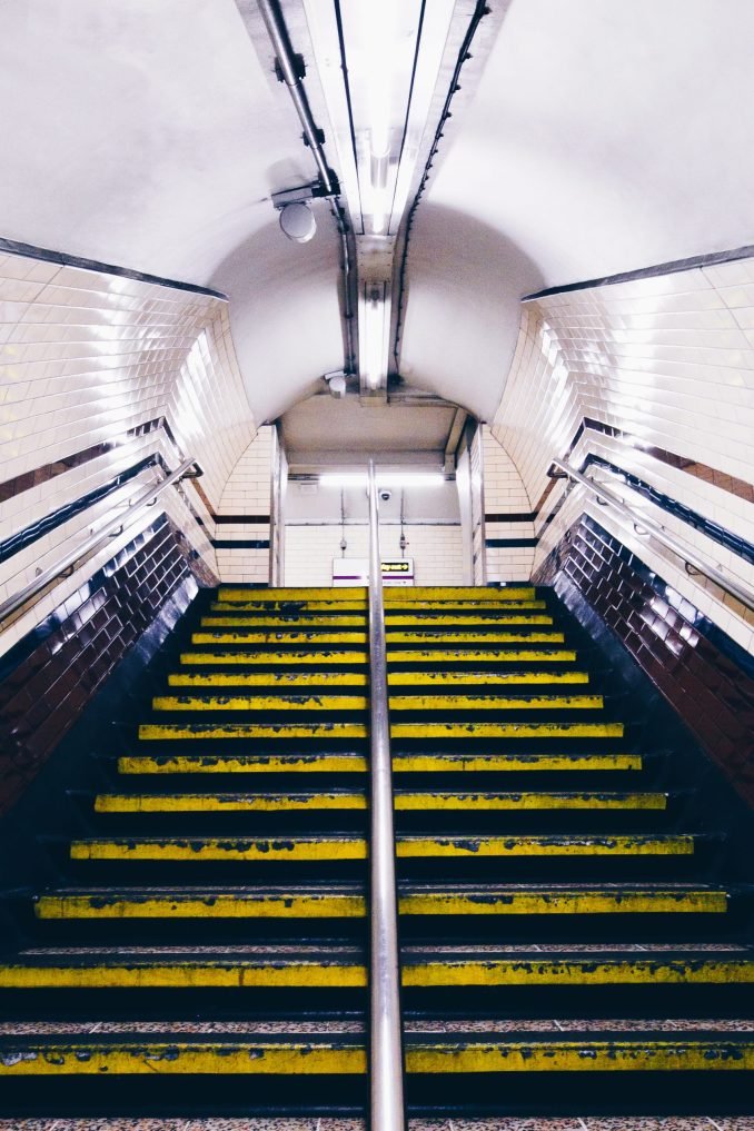 Tube staircase