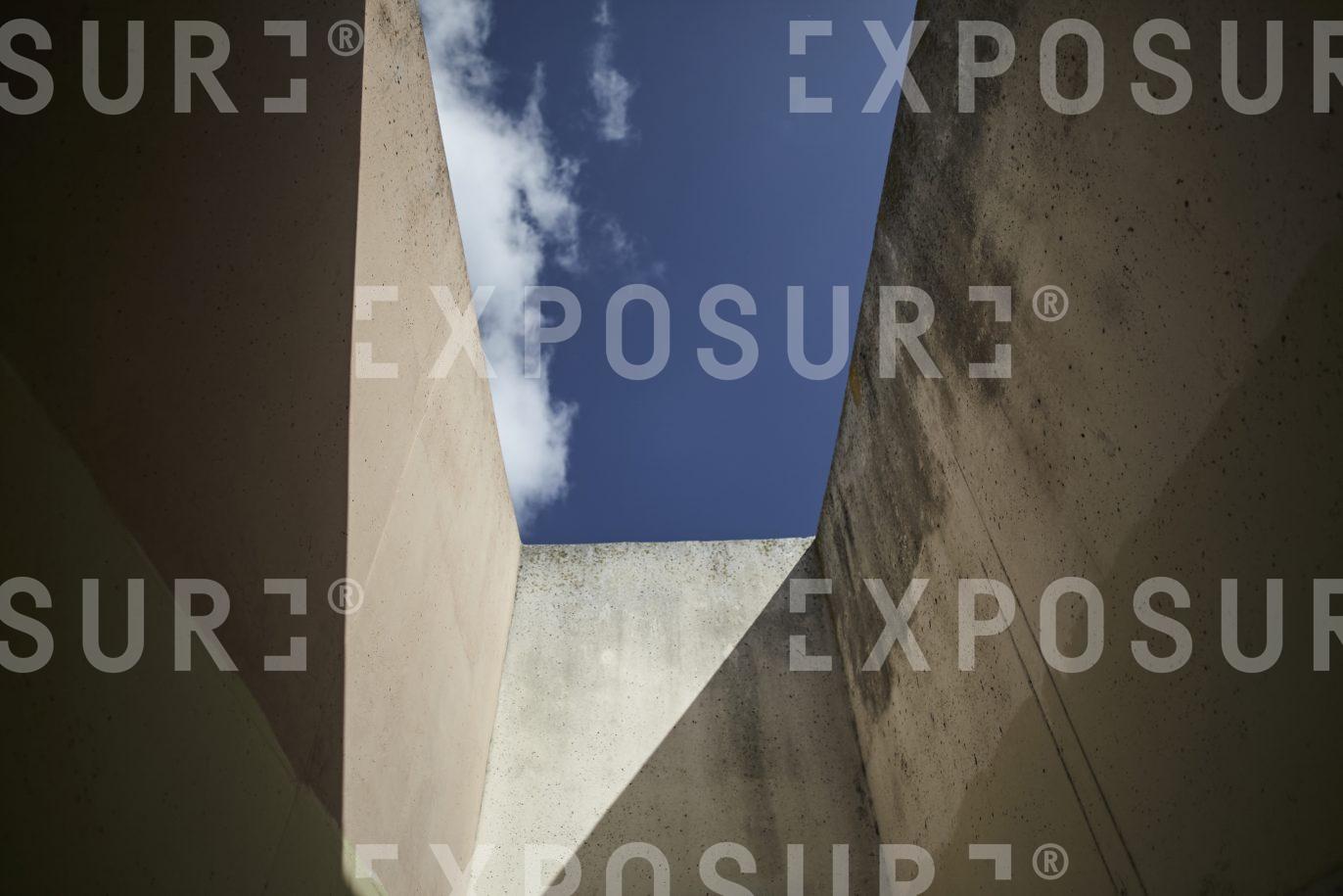 California, rectangular concrete structure